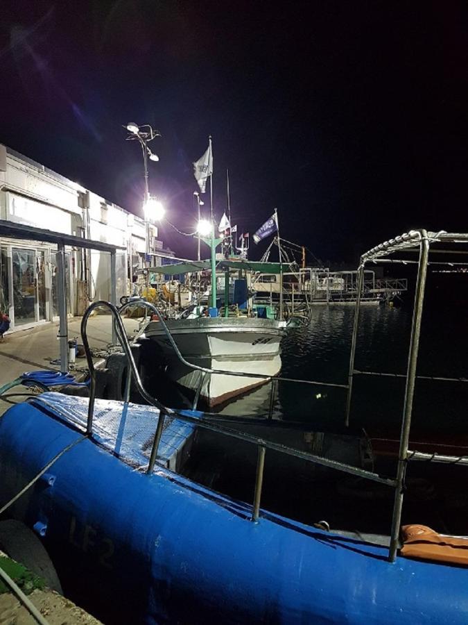 Seaside Minbak Villa Koszong Kültér fotó
