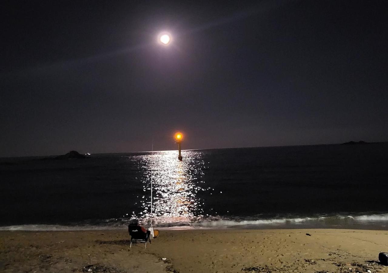Seaside Minbak Villa Koszong Kültér fotó