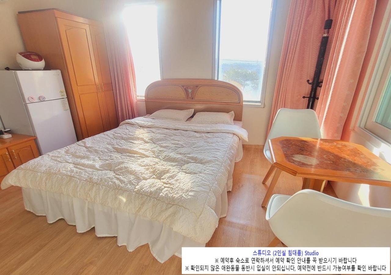 Seaside Minbak Villa Koszong Kültér fotó
